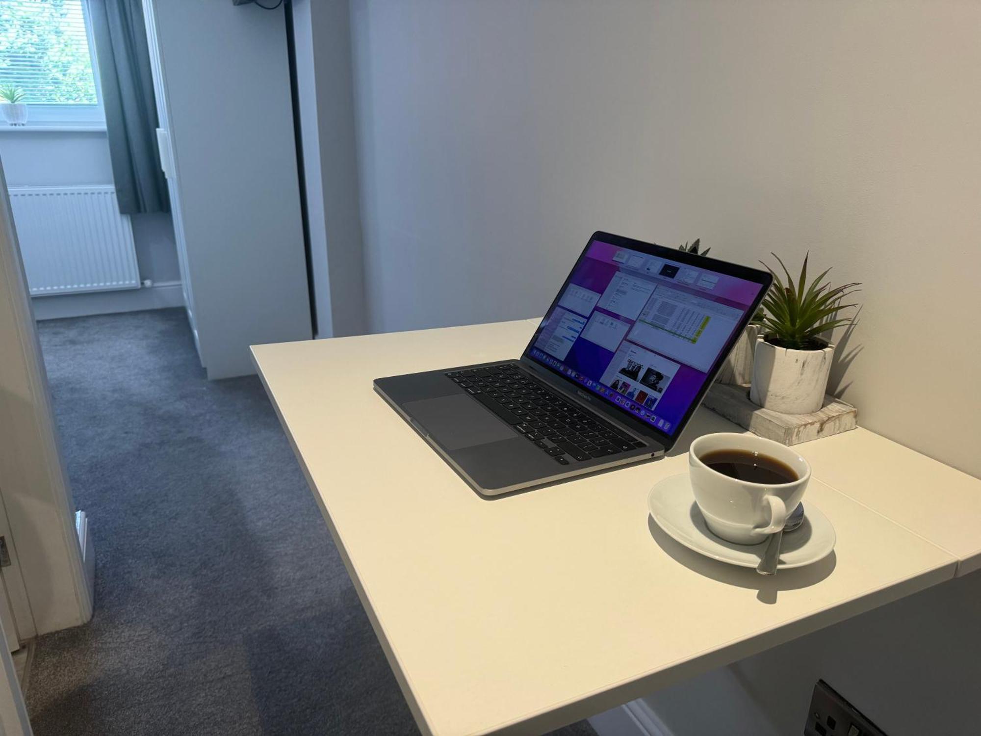 Lymm Living Hotel Warrington  Bagian luar foto