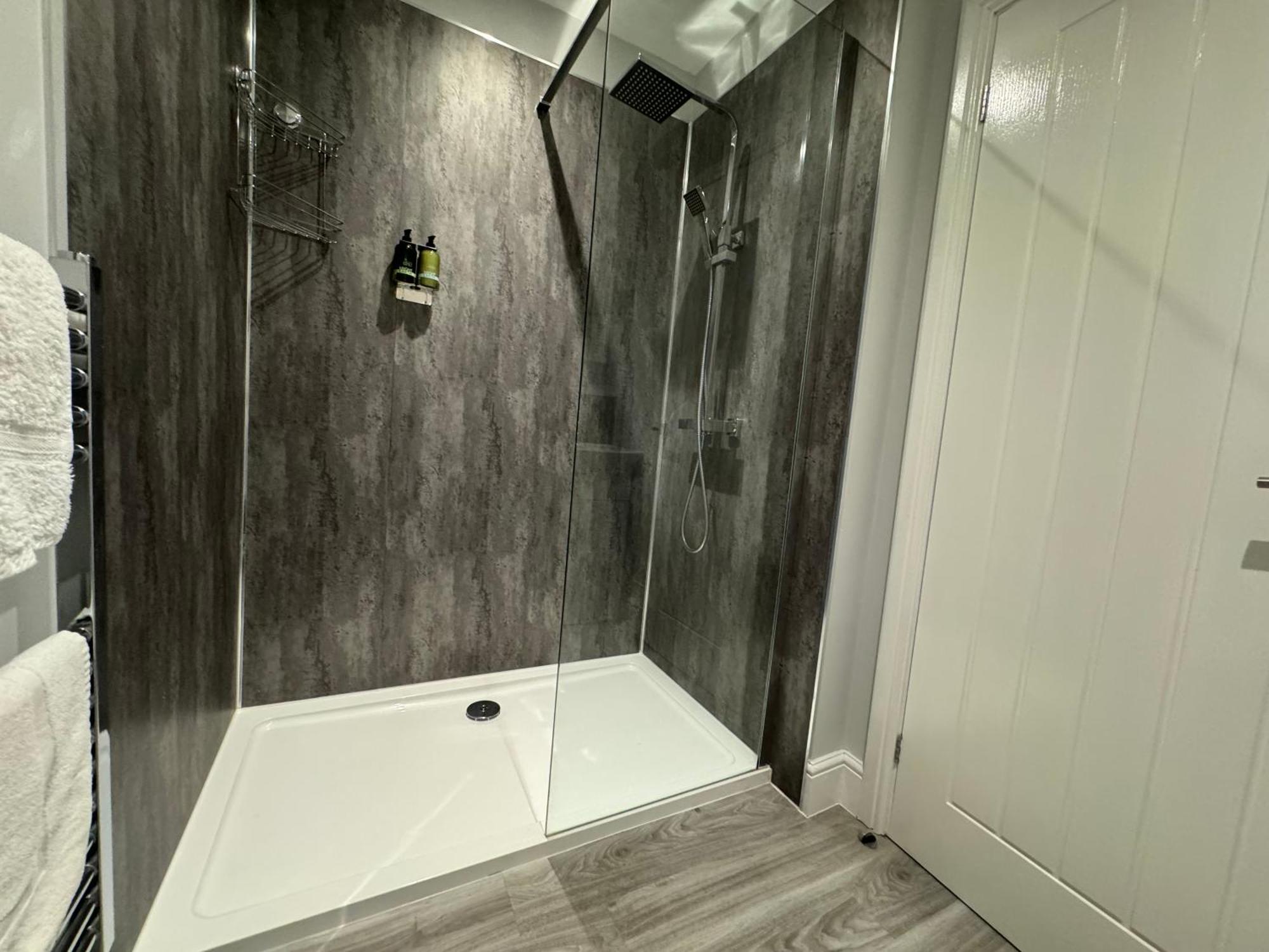 Lymm Living Hotel Warrington  Bagian luar foto