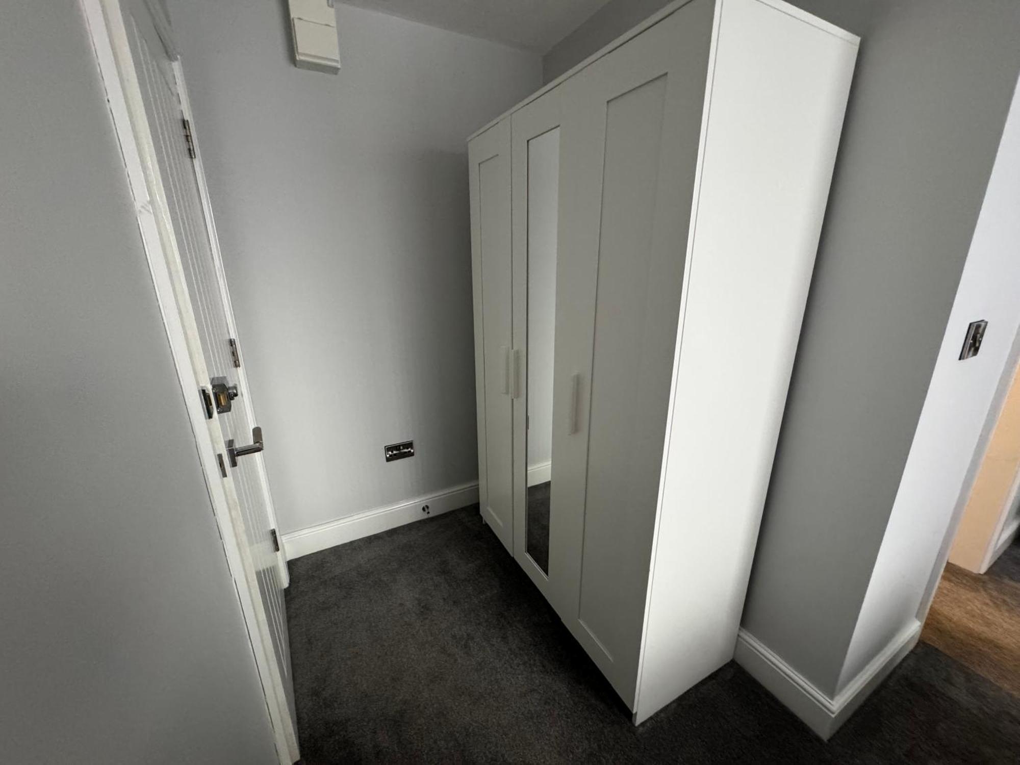Lymm Living Hotel Warrington  Bagian luar foto